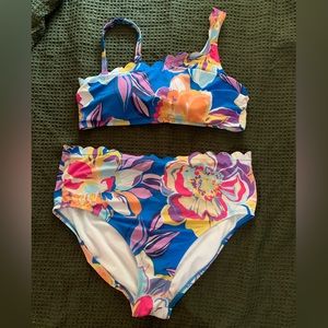 FREELY Blue Floral One-Shoulder Swim Top (L)  High-Waisted Swim Bottoms (XL)